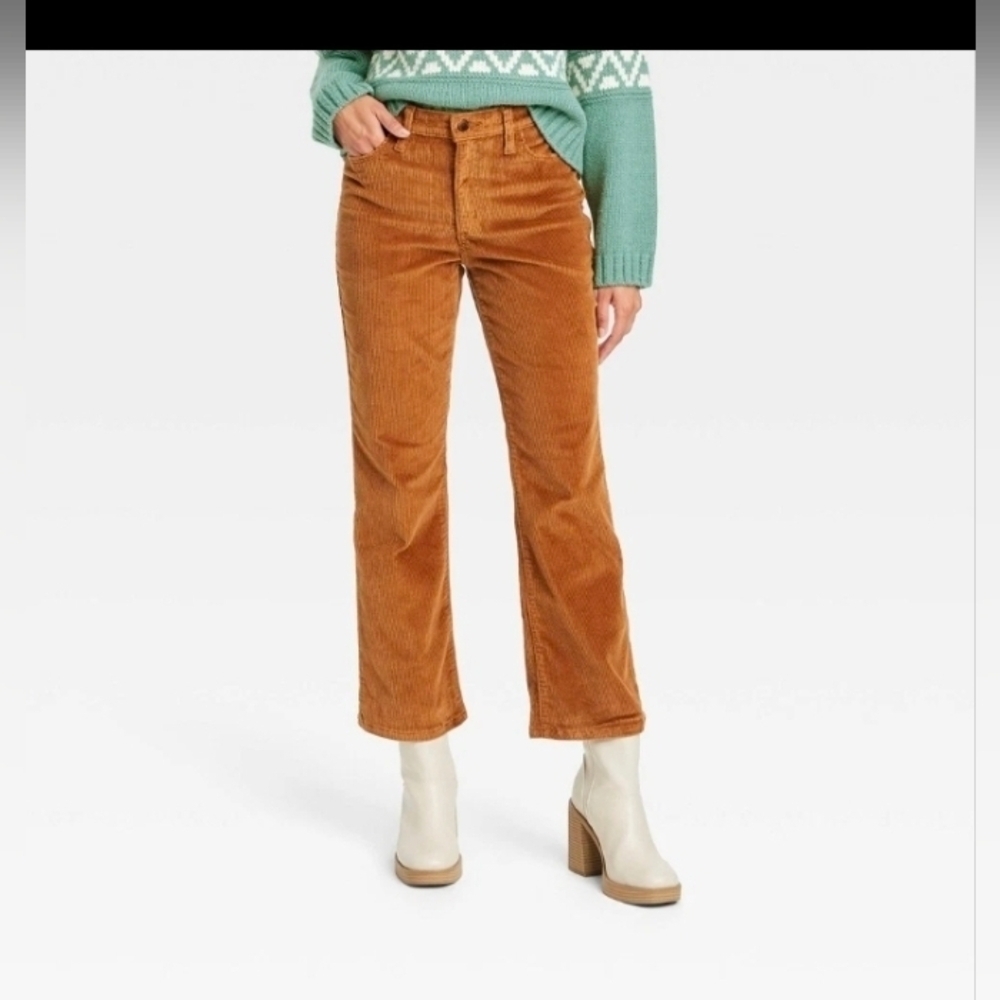 Universal Thread Women High-Rise Ankle Bootcut Leg Corduroy Pants Berry Brown